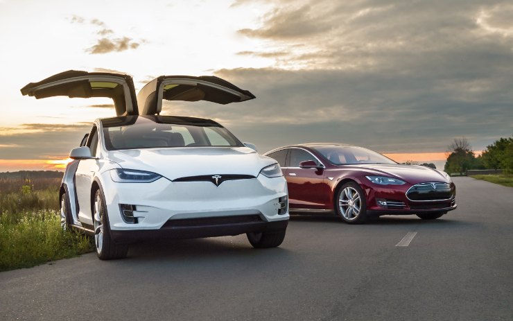 mobil tesla