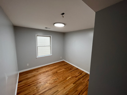 1st Bedroom (Move out)
