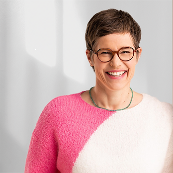 Bettina Aurora Website.png