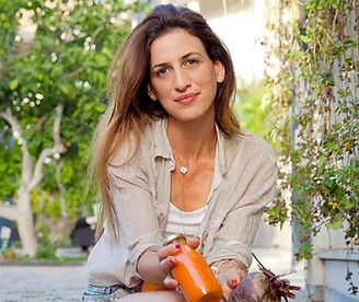 ענבר דף בית_edited.jpg