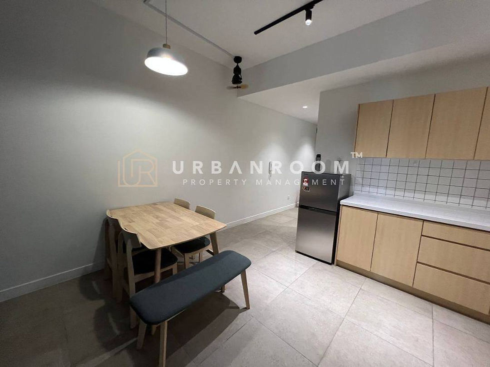 Thumbnail: Sliding Door Room @ Union Suite Bandar Sunway