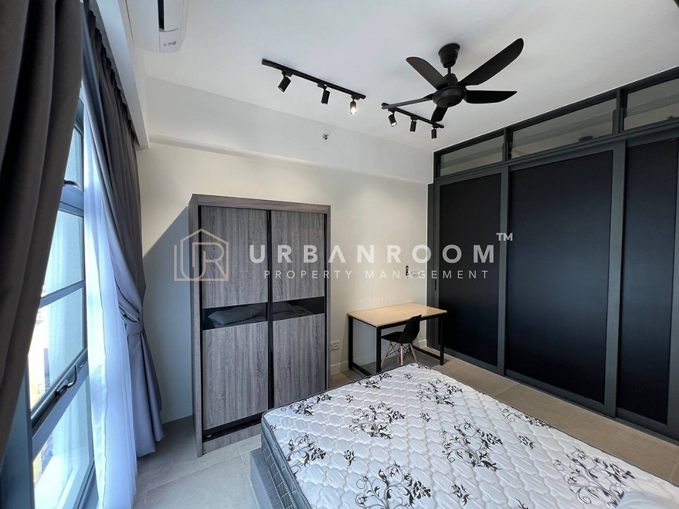 Thumbnail: Sliding Door Room @ Union Suite Bandar Sunway
