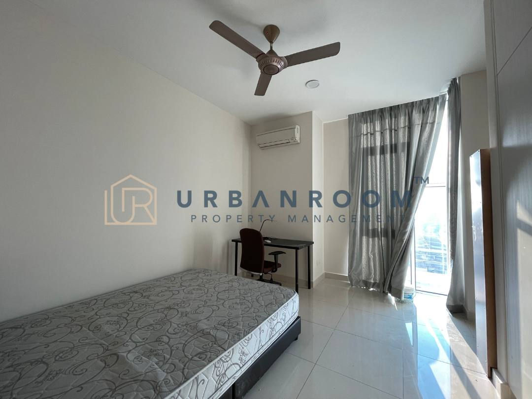 Big Single Ensuite Room @ Nadayu28 Residence