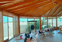 Yoga restaurativo- Atmaka Yoga-Chiclana