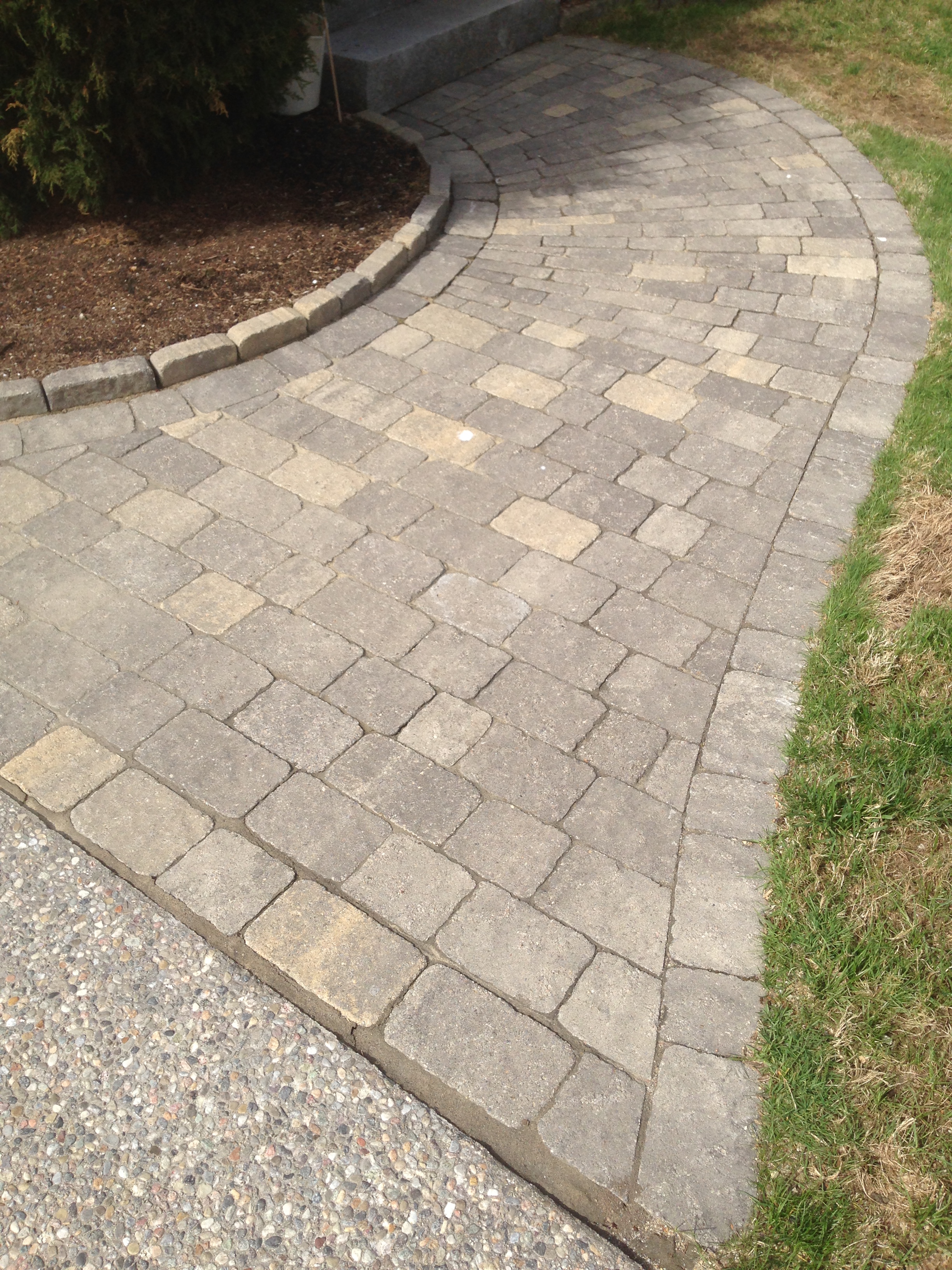 Paver Radius Walkway