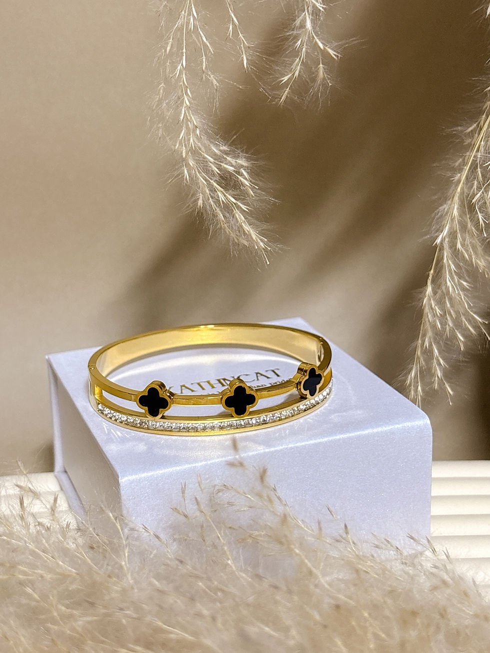 Hình thu nhỏ: Black Clover mix Baguette BandBangle