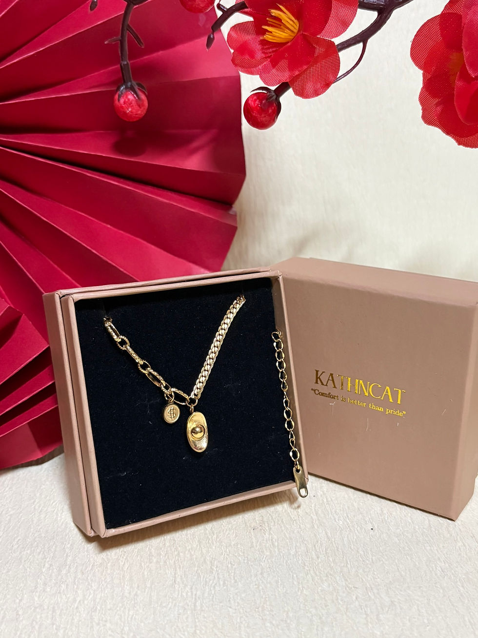 Thumbnail: Đĩnh vàng/bạc Bracelet