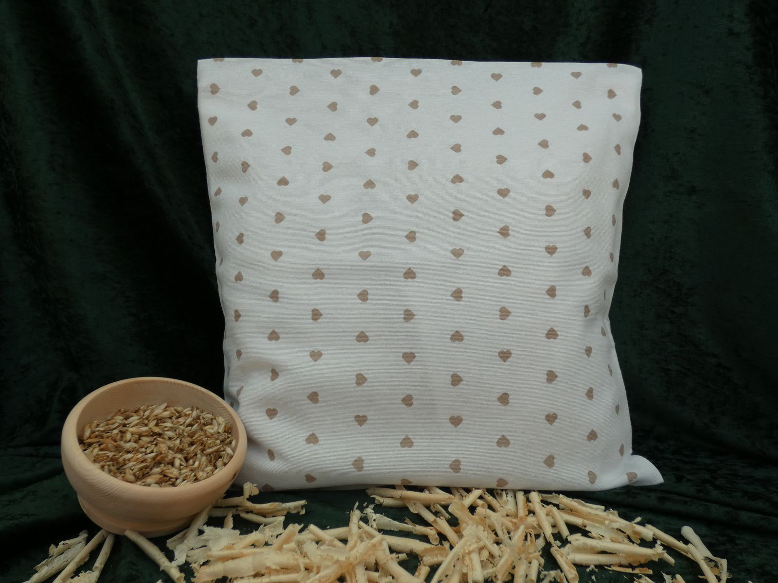 Das originale Zirbenkissen (mit Zirbenspänen und Dinkelspelzen)