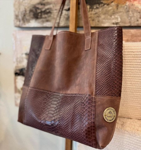 CARTERA TOTE DOMINGA