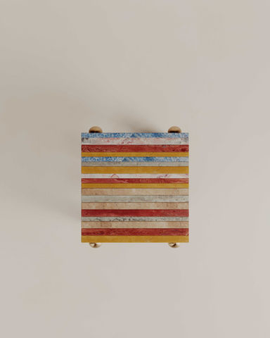 Strata stool