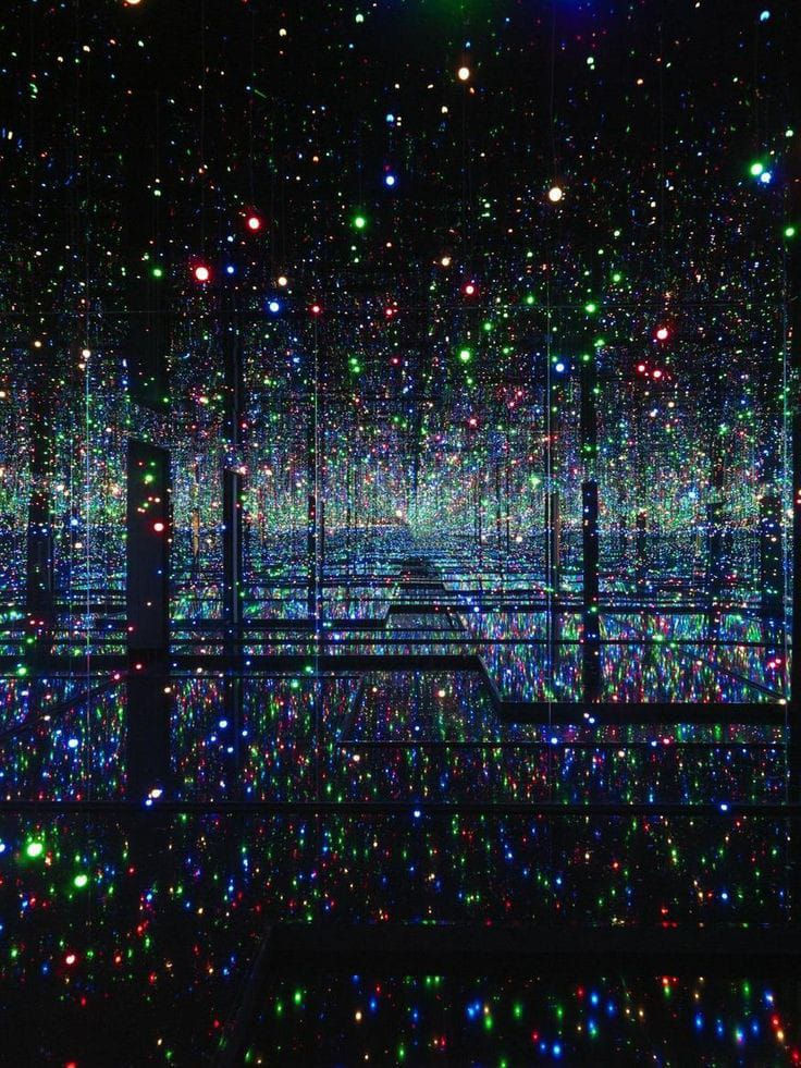 İNFİNİTY ROOM / YAYOİ KUSAMA