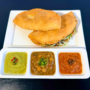 Fully Loaded Aloo Pie