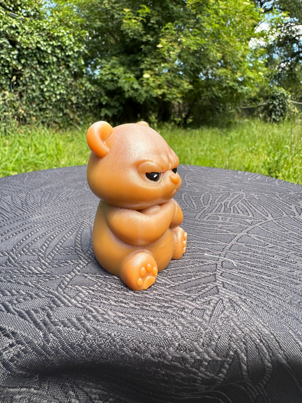 Thumbnail: Figurine panda grognon en résine