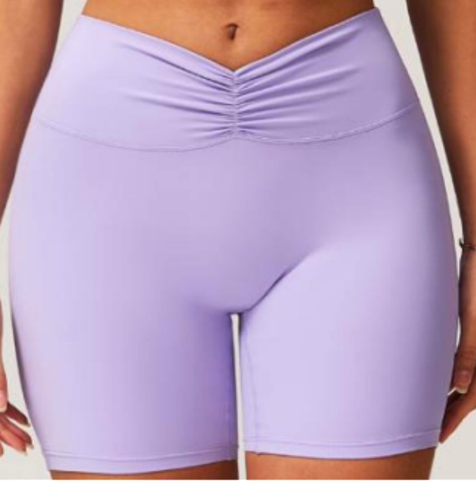 Miniature : Short taille haute, coupe gainante, détail plissé à l’avant V