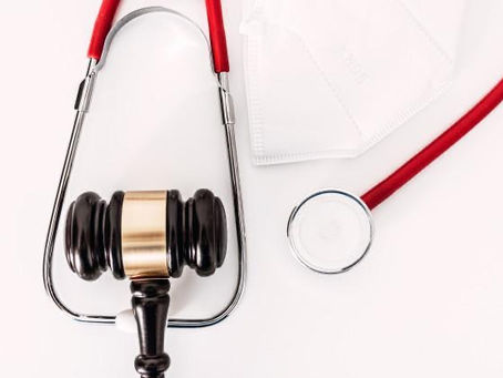 A juridicização do direito à saúde como alternativa à judicialização excessiva