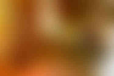 Goldene Visionen – ein Raum zwischen Kitsch und Vergänglichkeit