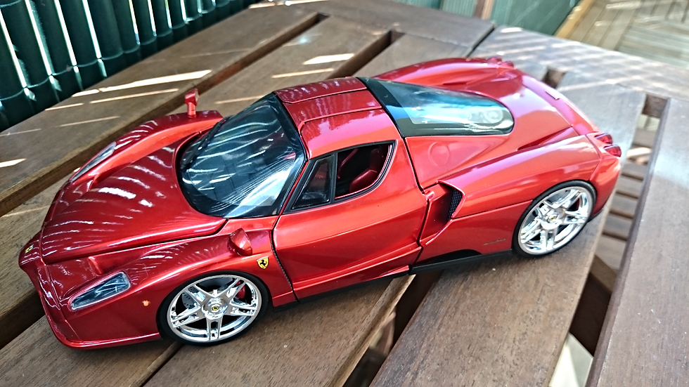 2002 - ENZO - Hotweels Whips