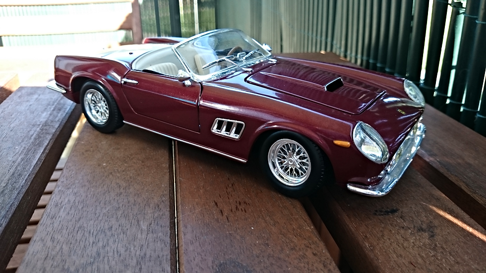 1958 - 250 GT California - Hotweels