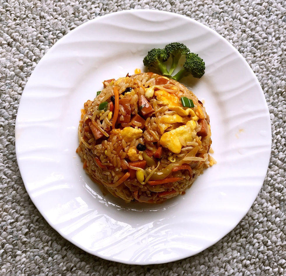 蛋炒饭改良版 Fried Rice with Eggs and Vegetables