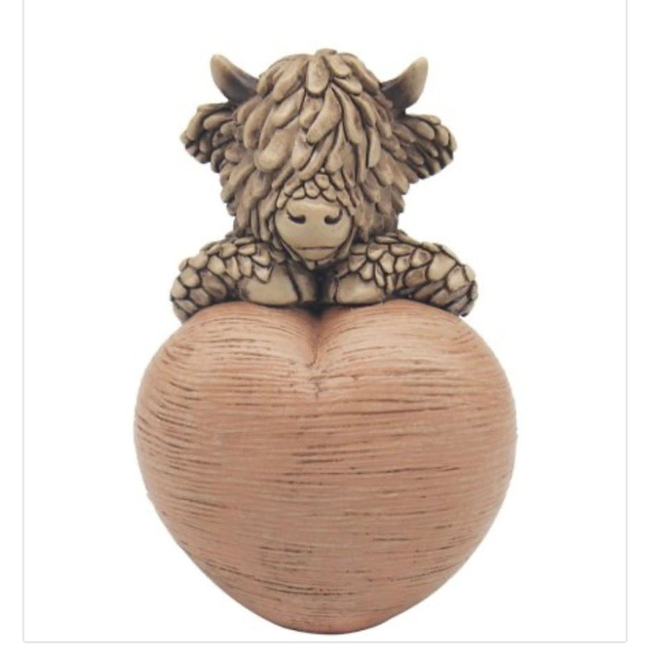 Hughie Highland Cow with Heart