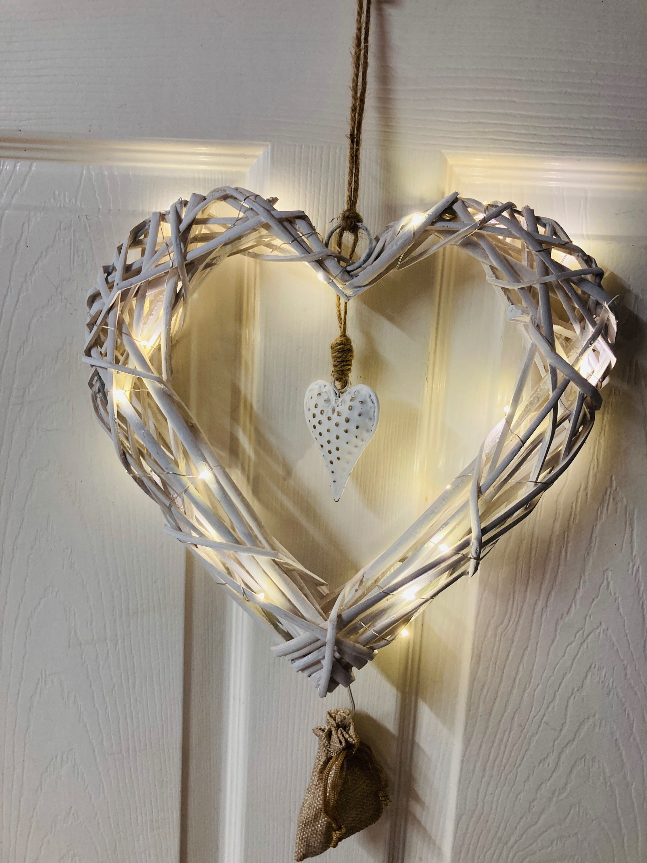 White Wicker Heart 40cm