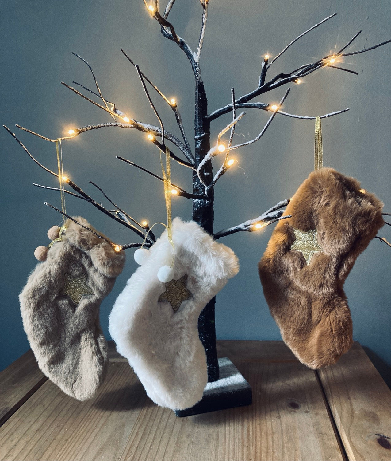 Faux Fur Stockings set