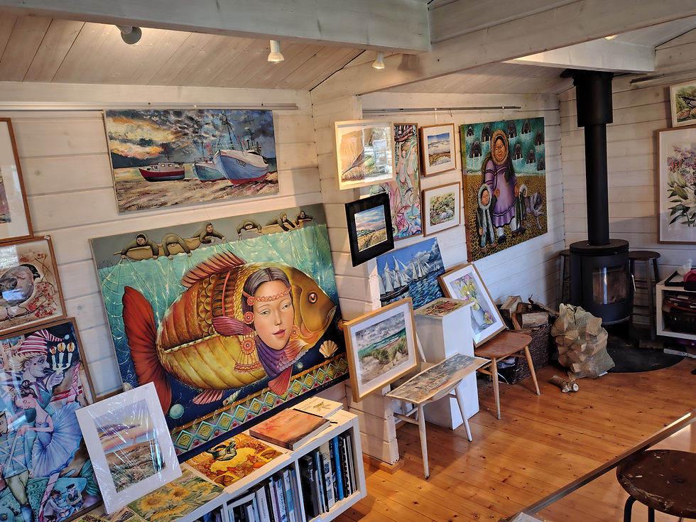 men på vejen hjem holder natalia dolgova stanley åbent i sit galleri, og så kan vi promovere hinandens ydmyge værk.