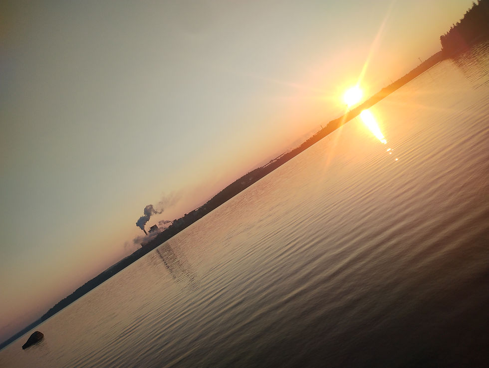 endnu en fabrik på vejen. der søges en passende lejr-plads på alfar-vej, så køre/hvile-tiden kan overholdes i god ro & orden.