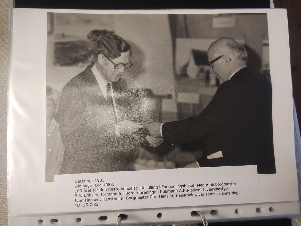 og fortabte mig i billederne fra byens storhed - som vender tilbage, når s-togs-linjen komme frøstrup, vesløs & østerild forbi -