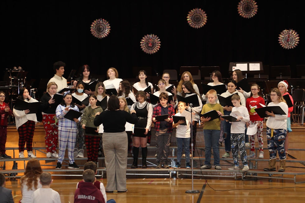 7th/8th Grade Chorus at our 2023 Winter Concert.