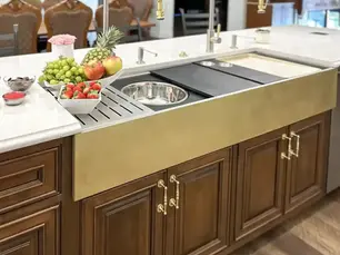 Farmhouse vs. Undermount Sinks: Which is best?