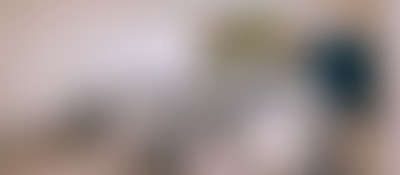 Diseño de mobiliario educativo moderno, elegante y ergonómico