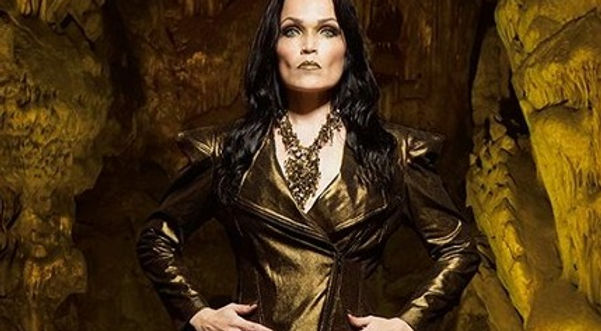 Charlamos con la cantante en la previa del show de octubre