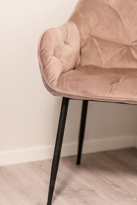 komfortabel eingerichtete Schlafzimmer
