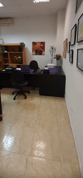 Imagen de WhatsApp 2025-10-10 a las 11.16_edited.jpg