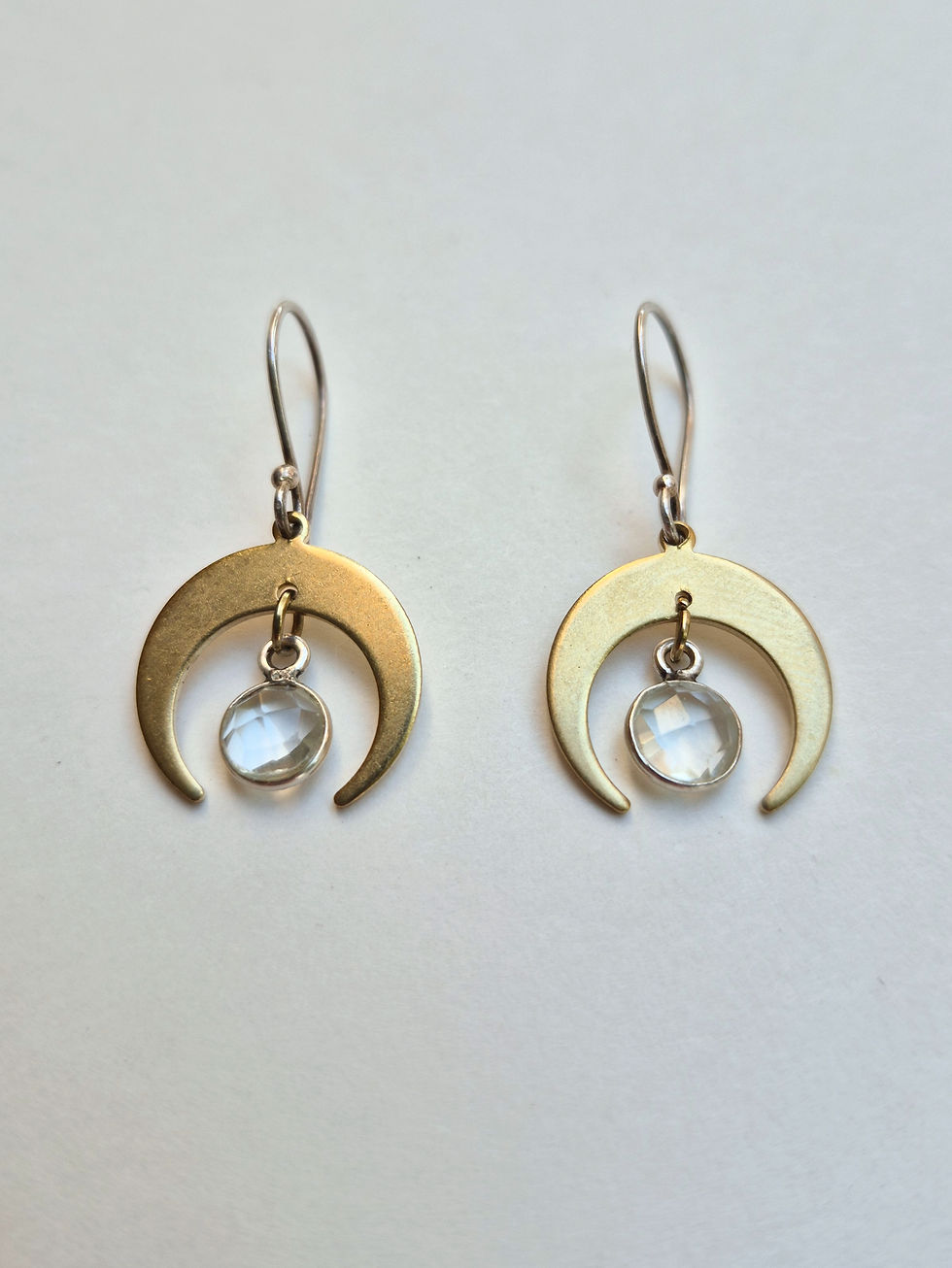 Little Moon Earrings - Clear Quartz (Gold)