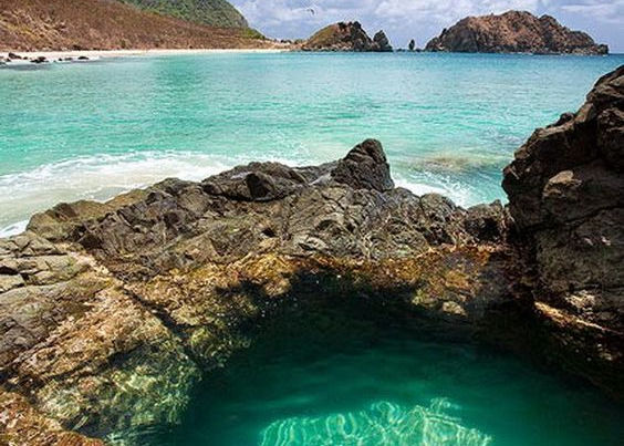 Fernando de Noronha retoma com o turismo