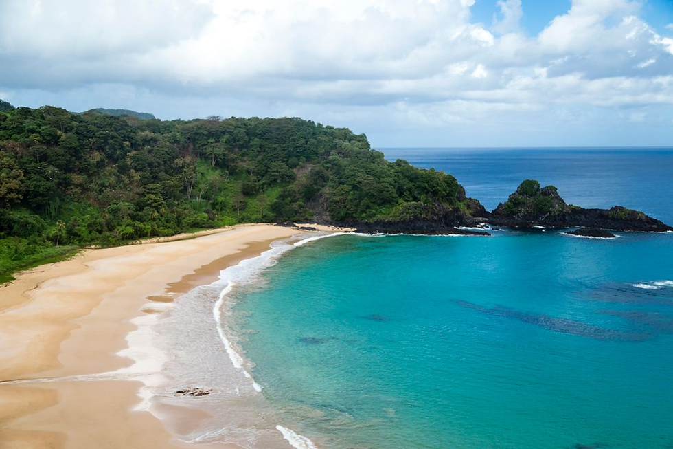 Baía do Sancho (Fernando de Noronha – PE)