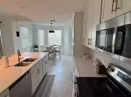 FL kitchen space.avif