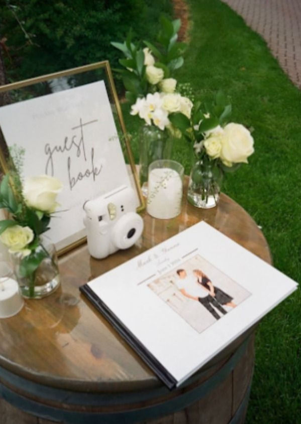 5 Creative Guest Book Ideas For Your Wedding