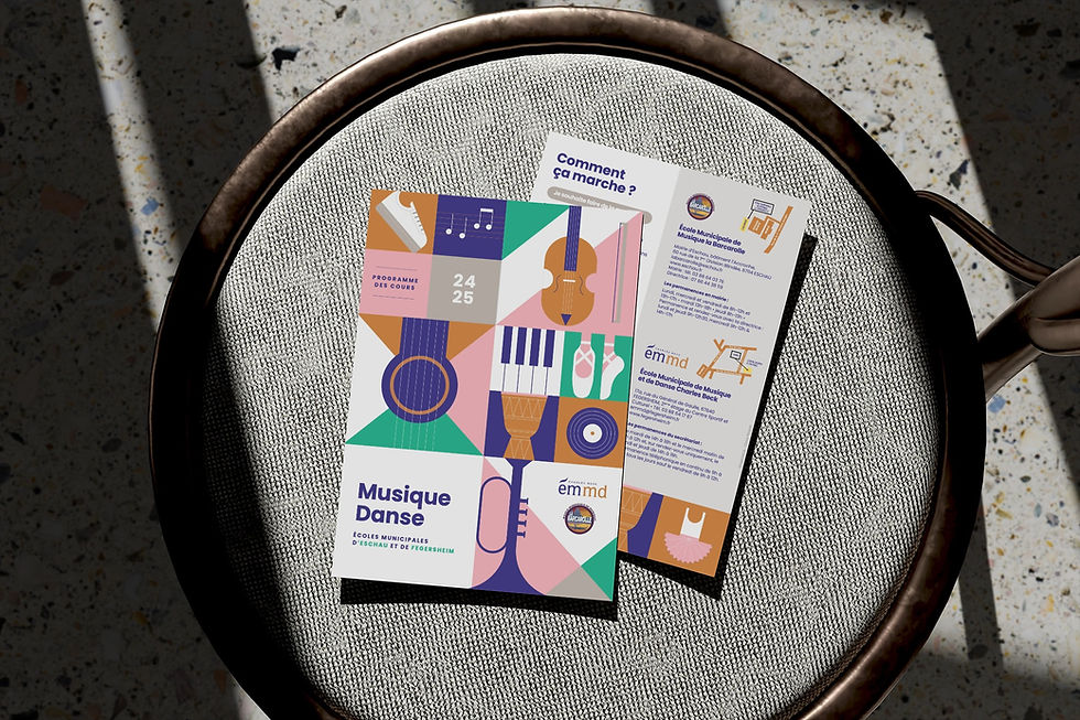 depliant-programme-musique-danse-cours-graphisme.jpeg