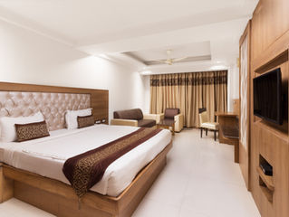 Using Flambient Light (Flash + Ambient) to overcome problems and completely change the look and feel