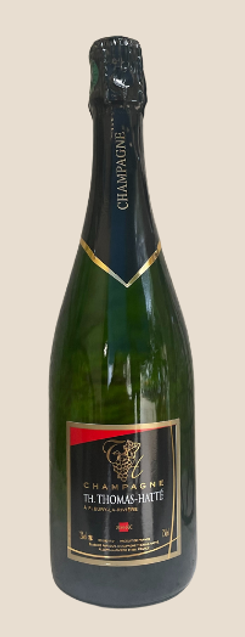 Assemblage conservé en cave pendant 24 mois minimum, avec 40% de nos vins de réserves comp