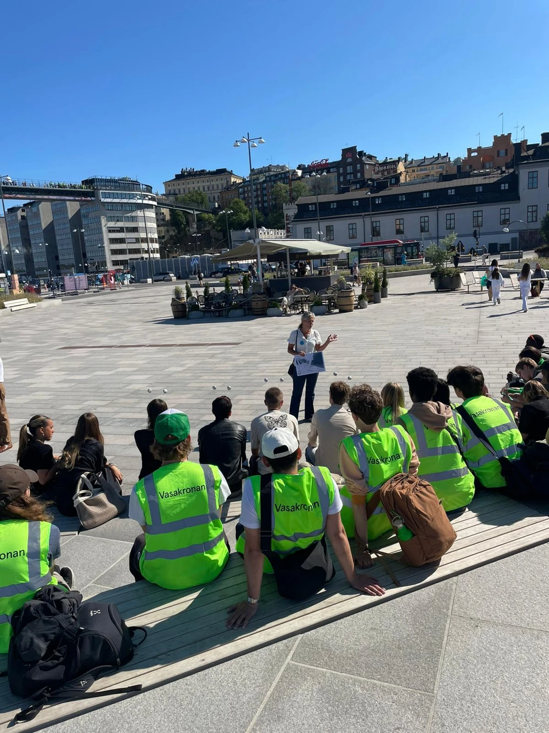 White arkitekter håller föredrag