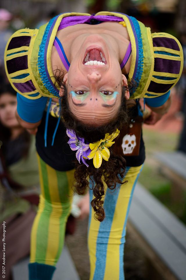 The Close ups topsy turvy show