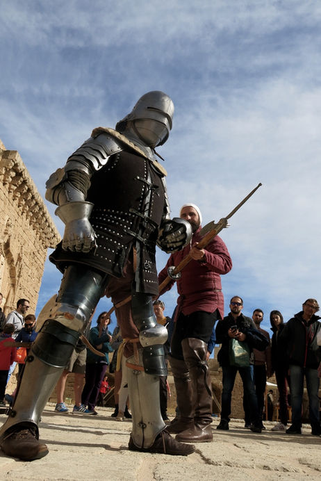 Unos 3.000 visitantes asistieron a la recreación histórica de 
un campamento militar medieval en la 