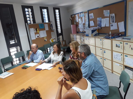 La Delegada de Educación se reúne de nuevo con representantes de AMPAs, de FAPACE y representantes m