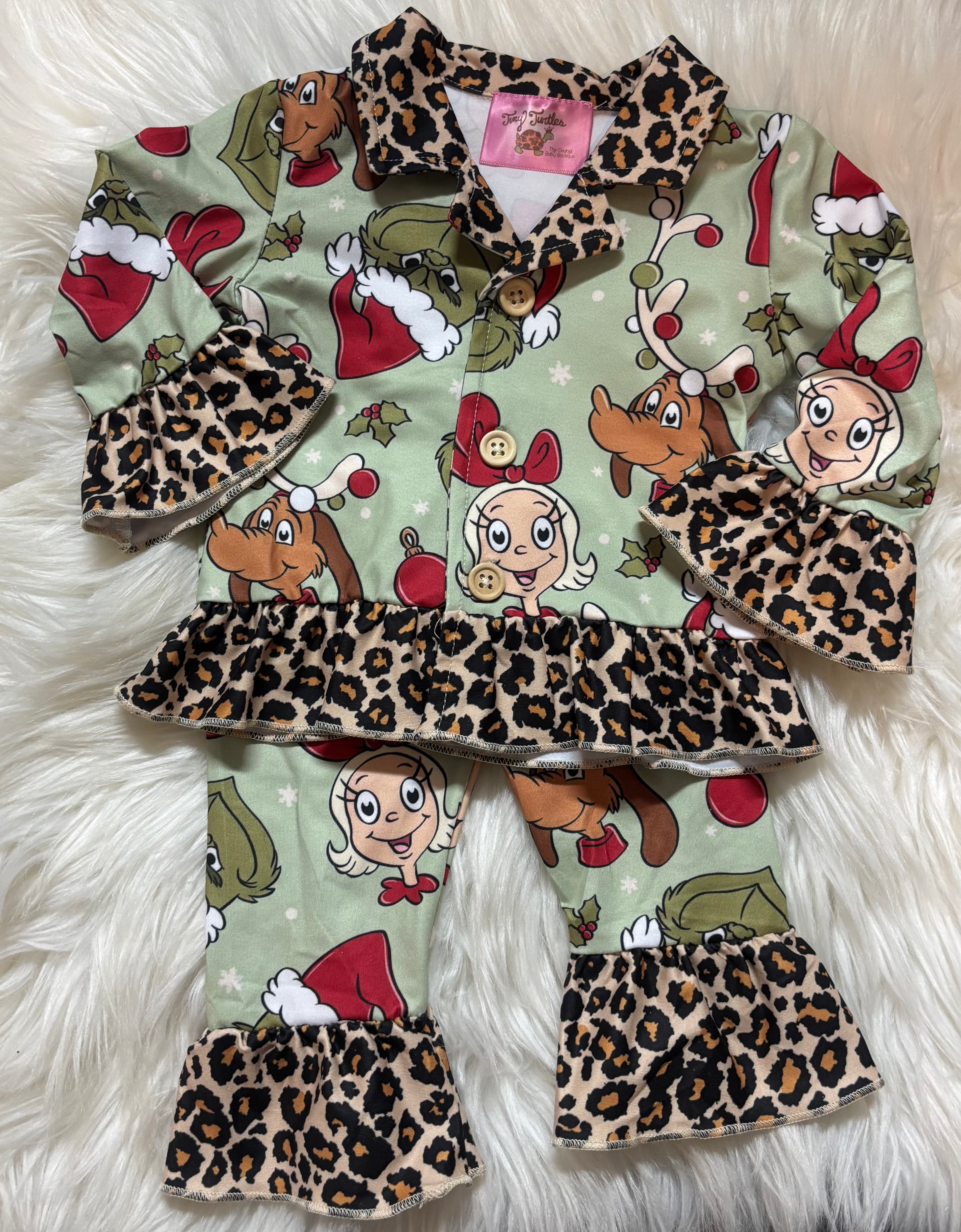 So very Grinchy pajamas