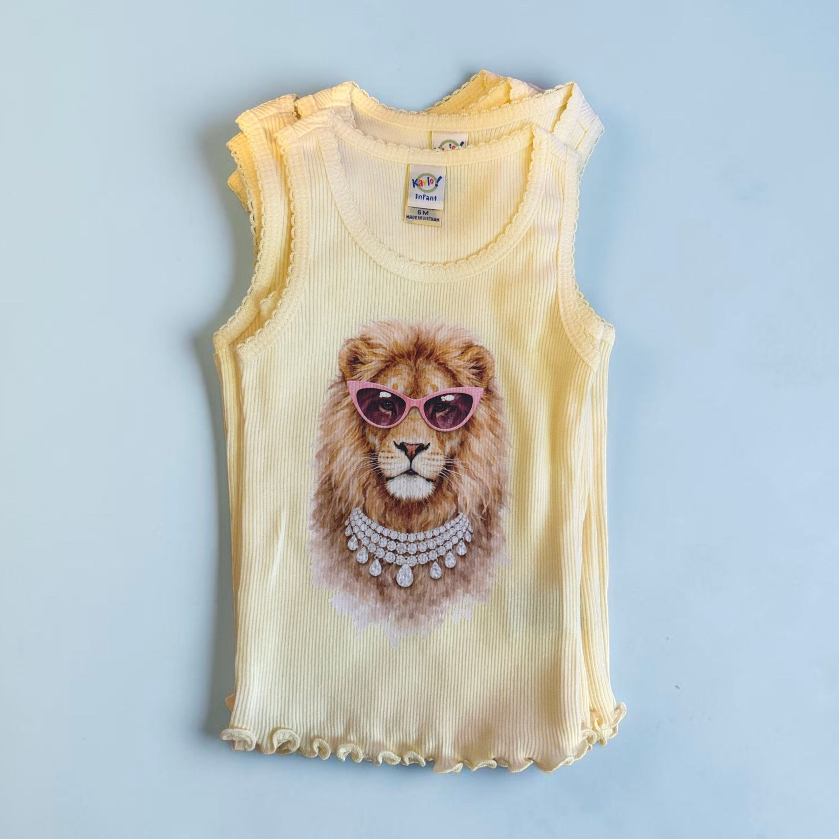Boujee lion