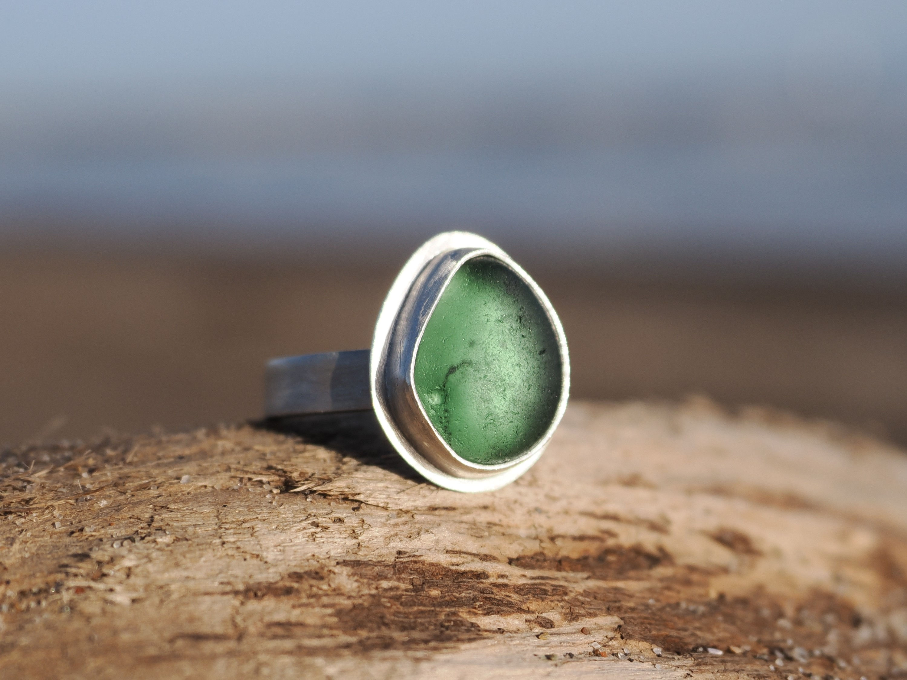 Green sea glass and silver ring Size UKP1/2